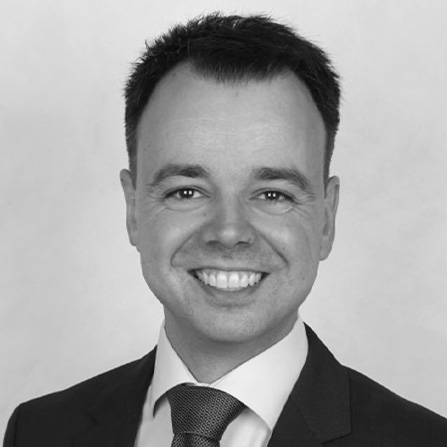 Dr. Tobias Nowy Dr. Tobias Nowy